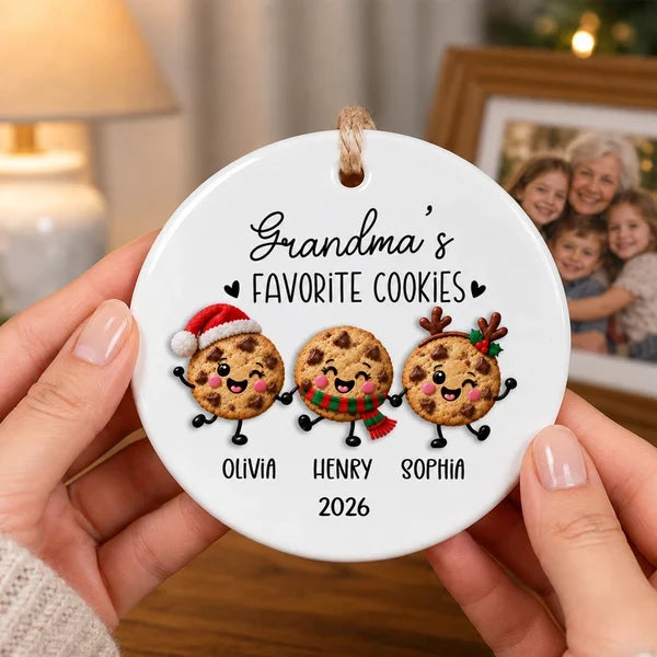 Personalized Ceramic Ornament with Cookies Holding Hands, Unique Christmas Tree Gift for Grandma