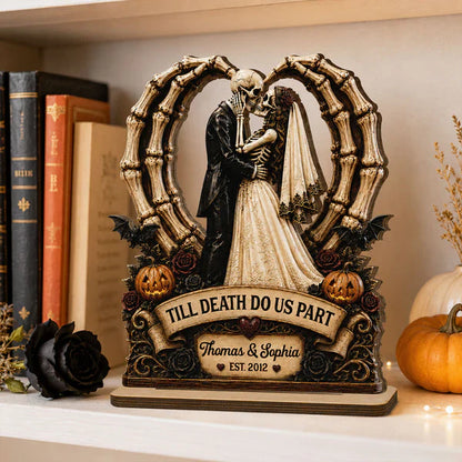 Personalized 2-Layer Wooden Plaque, Kissing Skeleton Couple Halloween Decor, Unique Gift for Couples