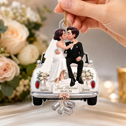 Personalized Acrylic Ornament, Kissing Bride & Groom on Wedding Car, Unique Gift for Couple