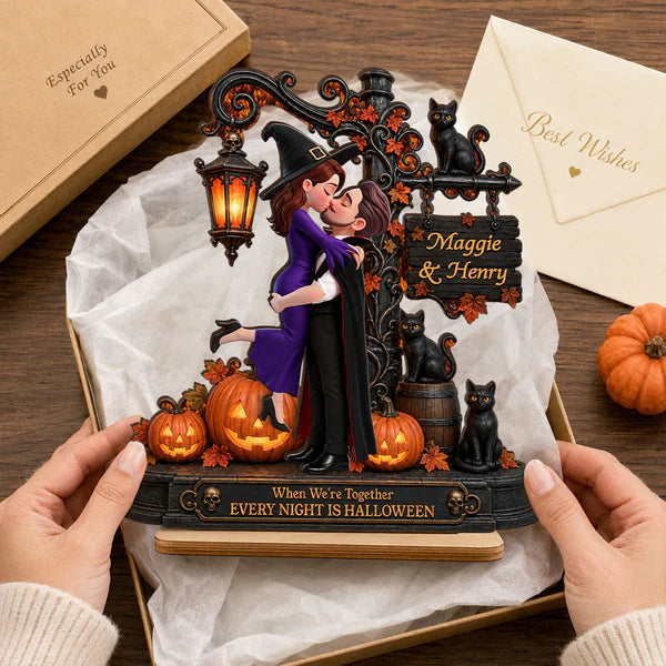 Personalized 2-Layer Wooden Plaque, Kissing Couple with Pumpkins & Black Cats, Creative Gift for Couple