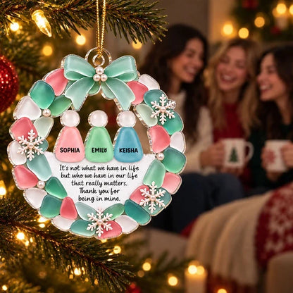 Personalized Acrylic Ornament, Friend Figures in a Pastel Heart Wreath, Unique Christmas Gift for Best Friends
