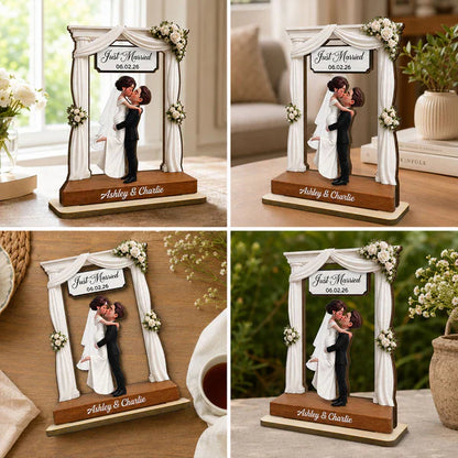 Personalized 2-Layer Wooden Plaque with Kissing Bride & Groom, Beach Wedding Unique Gift