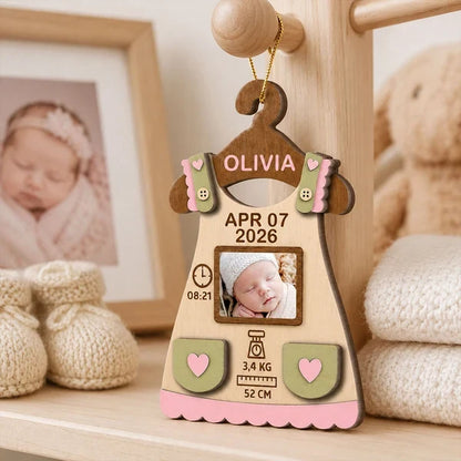 Personalized Baby Birth Stats 2-Layer Wooden Ornament, Outfit Photo Keepsake for Christmas Tree, Unique Gift for Parents