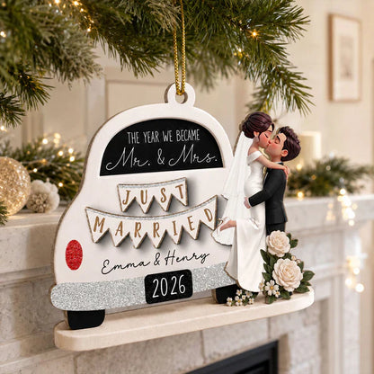 Personalized 2-Layer Wooden Ornament, Kissing Bride & Groom Creative Wedding Gift for Couple