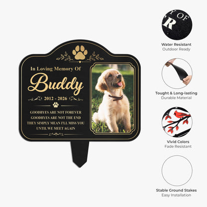 Goodbyes Are Not Forever Metal Garden Stake, Personalized Dog Tribute in Green Garden, Creative Sympathy Gift for Pet Owner