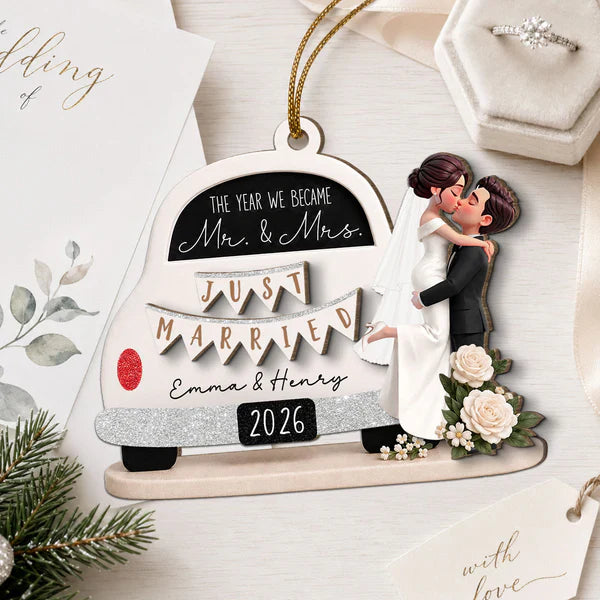 Personalized 2-Layer Wooden Ornament, Kissing Bride & Groom Creative Wedding Gift for Couple