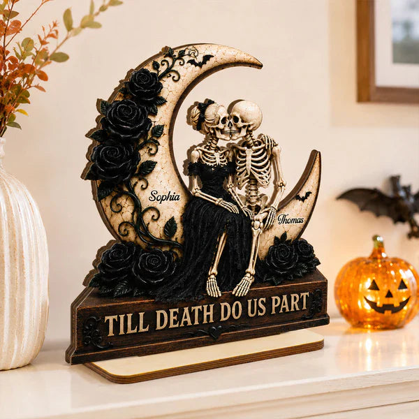 Personalized 2-Layer Wooden Plaque, Kissing Skeleton Couple on Crescent Moon, Unique Gift for Couples