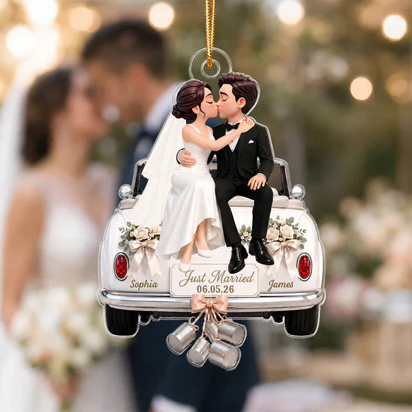 Personalized Acrylic Ornament, Kissing Bride & Groom on Wedding Car, Unique Gift for Couple